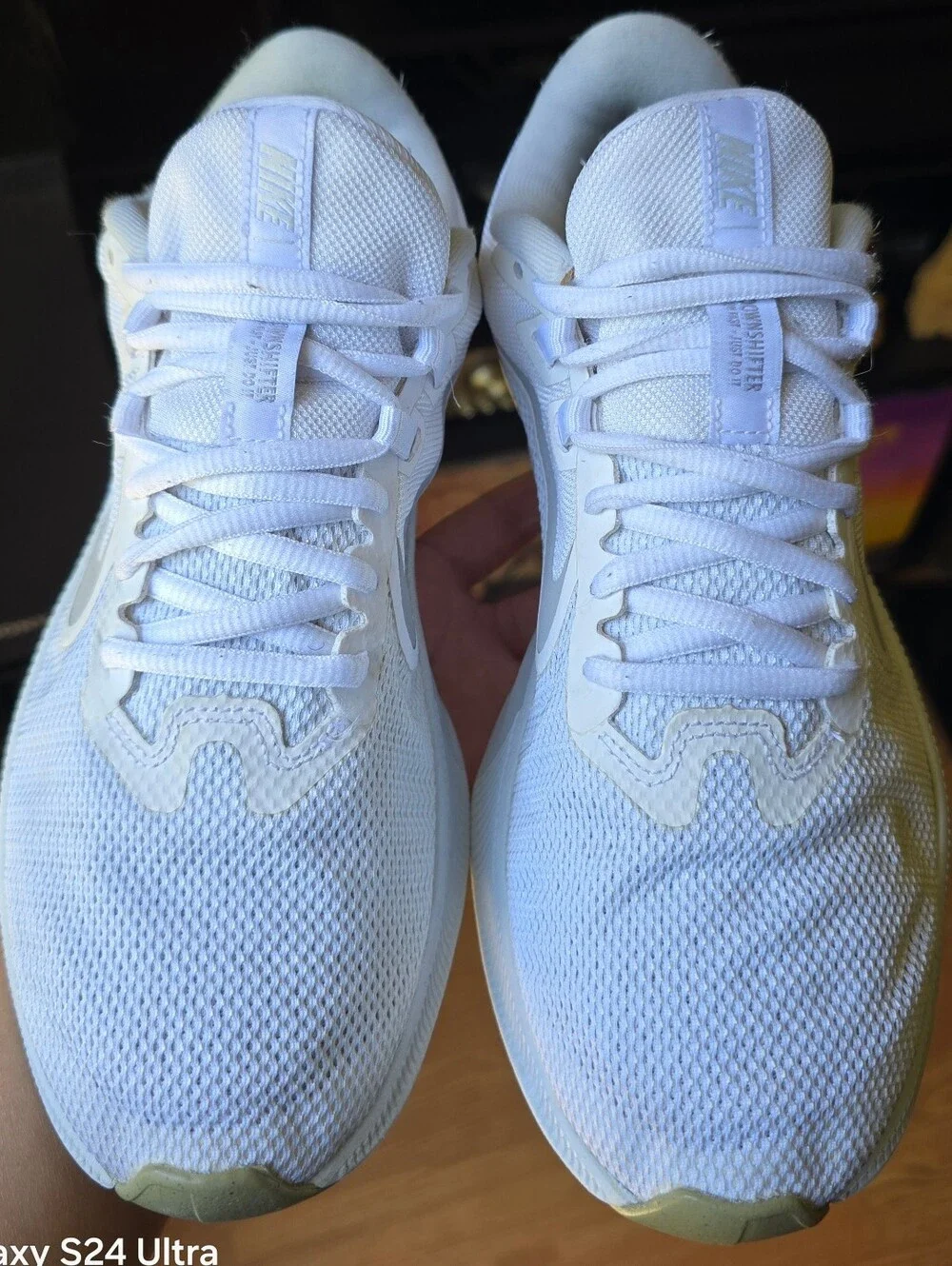 Sz 10 Women's NIKE DOWNSHIFTER 9 White/Reflective Gray Swoosh Running Shoes